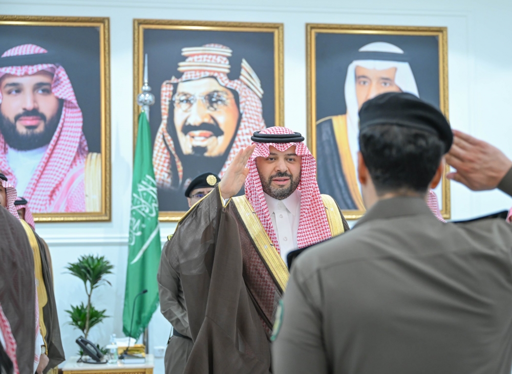 سمو أمير الحدود الشمالية يخصص الجلسة الأسبوعية عن دور التجمعِ الصحيِ في الارتقاء بالرعايةِ الصحيةِ