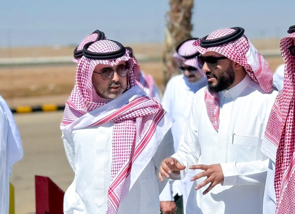 أمين أمانة منطقة الحدود الشمالية يتفقد بلدية أم خنصر والمعالم الأثرية بها وحديقة قرية الديدب