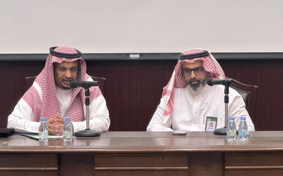 فرع هيئة الصحفيين السعوديين بمنطقة الحدود الشمالية يقيم ندوة بعنوان