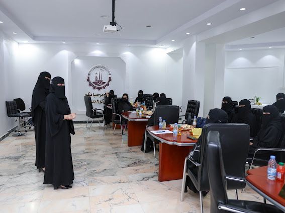 إقامة ورشتي عمل لشرح نظام العمل وواجبات صاحب العمل والعامل ونسبة التوطين للأنشطة النسائية بمنطقة الحدود الشمالية