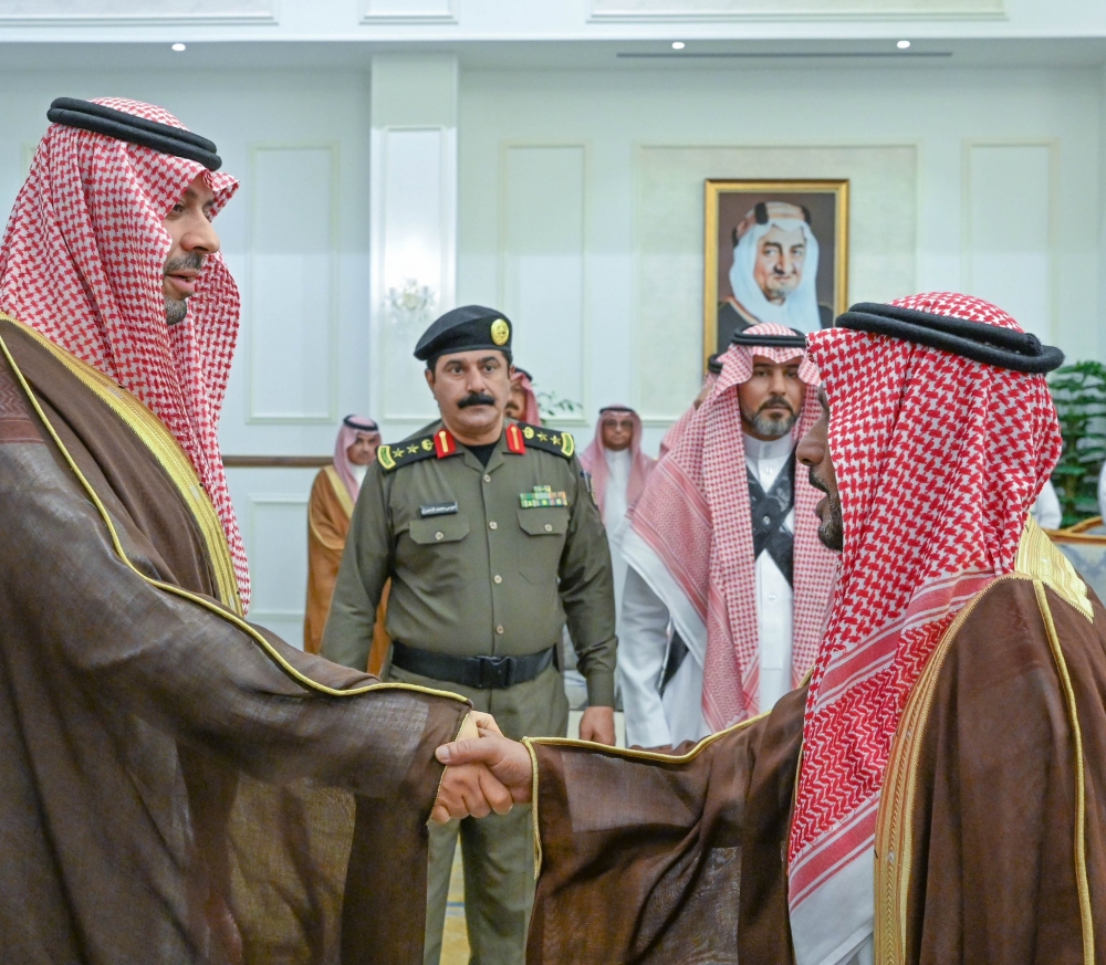 سمو أمير الحدود الشمالية يستقبل المواطنين في جلسته الأسبوعية