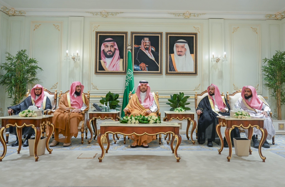 سمو أمير منطقة الحدود الشمالية يستقبل رؤساء المحاكم والقضاة