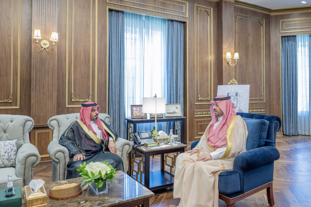 سمو أمير الحدود الشمالية يستقبل مدير مكافحة المخدرات بالمنطقة المعين حديثاً