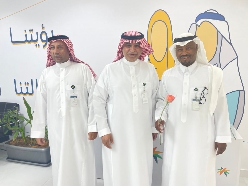 فرع وزارة الموارد البشرية بالحدود الشمالية يحتفي باليوم العالمي لتجربة العميل