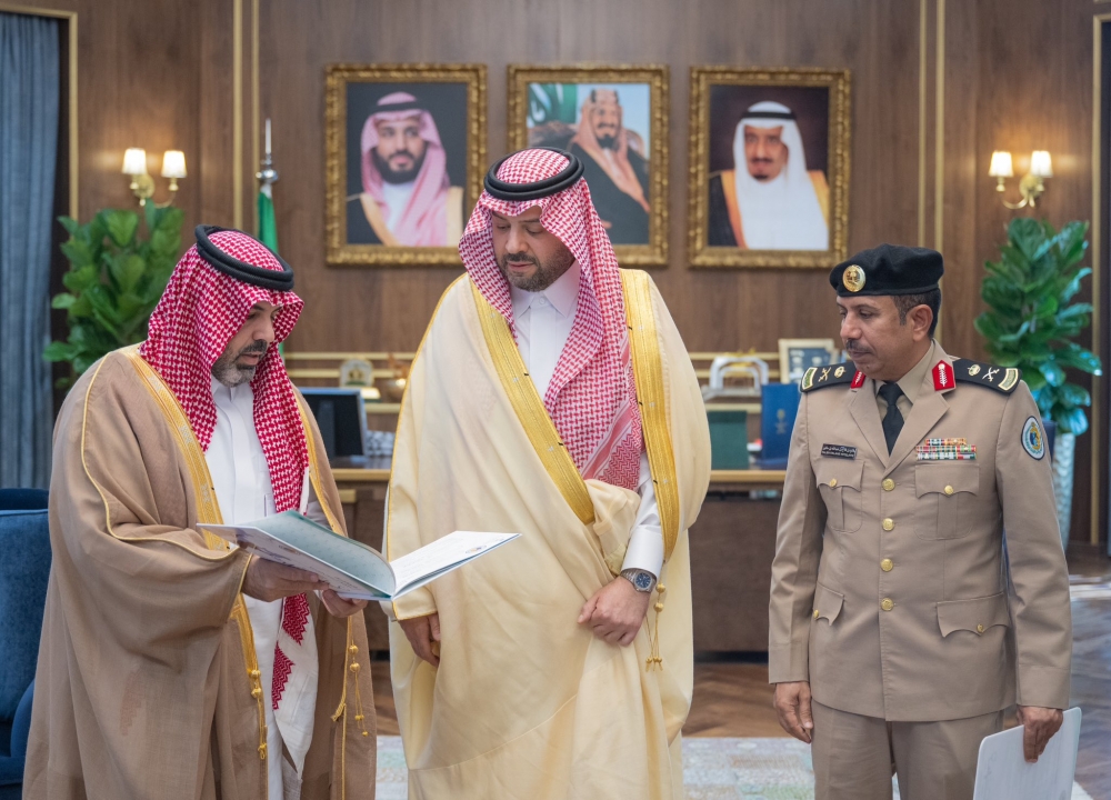 سمو أمير الحدود الشمالية يتسلم تقريراً عن مبادرة