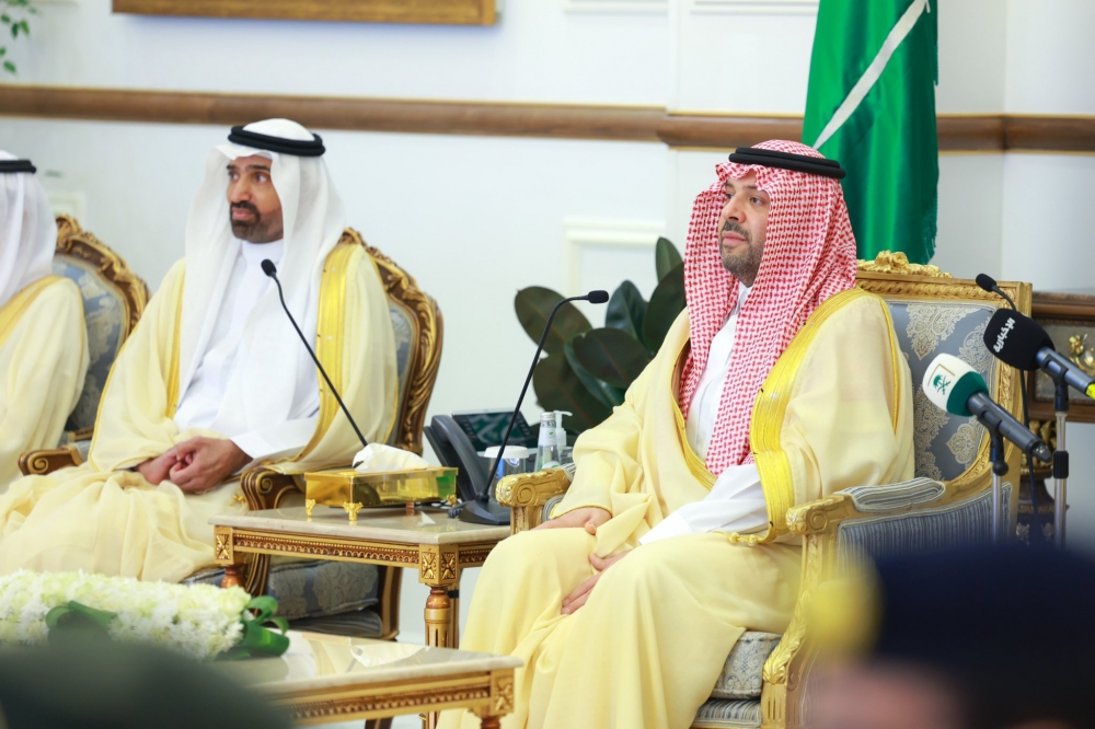 سمو أمير الحدود الشمالية يرعى توقيع اتفاقيات تعاون بين وزارة الموارد البشرية وعدد من الجهات والهيئات والمنشآت