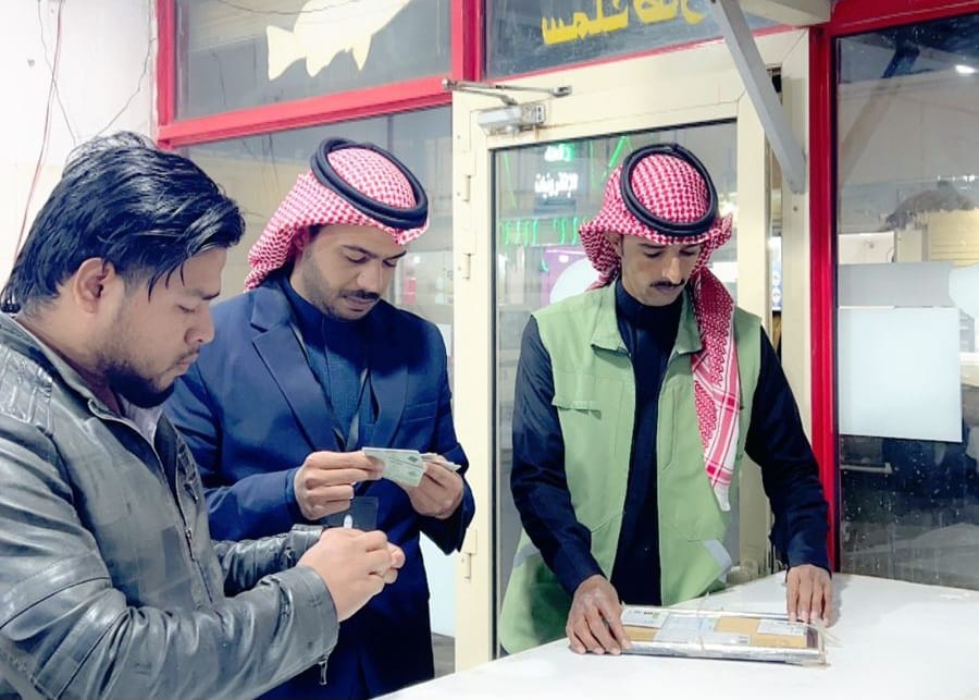 مكتب فرع وزارة البيئة والمياه والزراعة برفحاء يقوم بعدد من الجولاتٍ الرقابية على أسواق النفع العام والمسالخ بالمحافظة