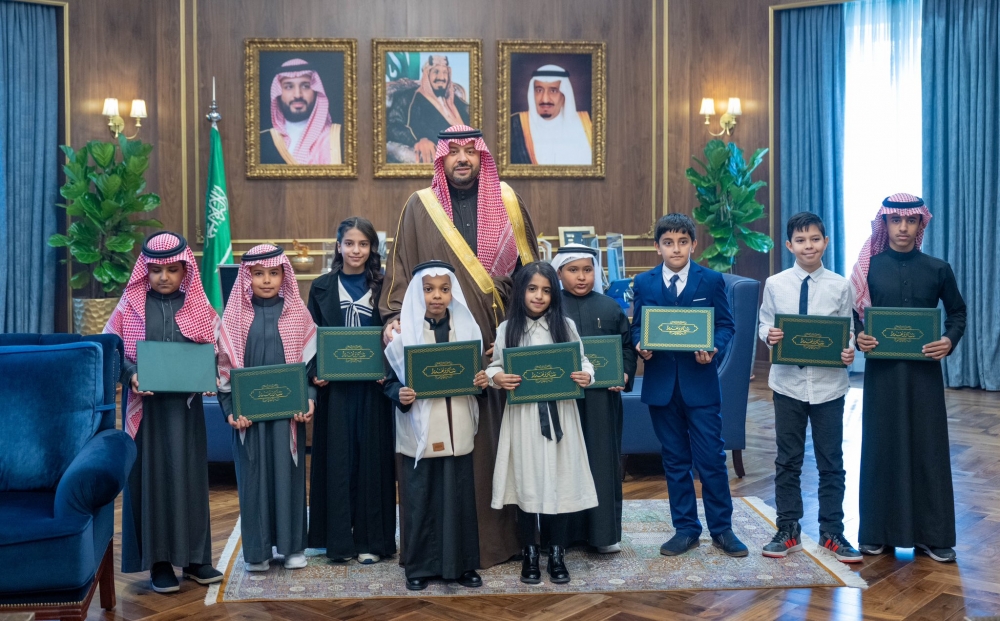 سمو أمير الحدود الشمالية يكرّم الطلاب الفائزين بجوائز مسابقة بيبراس موهبة للمعلوماتية 2024