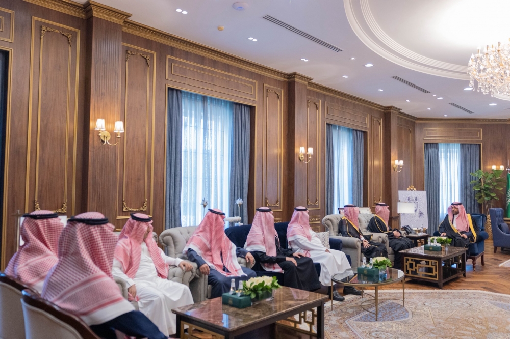 سمو أمير منطقة الحدود الشمالية يستقبل وكيل وزارة الداخلية لشؤون المناطق