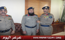 سعادة مديرالدفاع المدني بمنطقة الحدود الشمالية يقلد العقيد / مناحي مونس الرويلي رتبته الجديدة