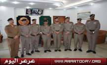 مدير شرطة المنطقة يقلد عدد من الضباط رتبة عقيد ( مرفق الأسماء والصور )