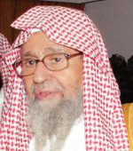 الشيخ الفوزان يؤيد مفتي عام المملكة ويقول: توظيف المرأة في بيع المستلزمات النسائية يتنافى مع قرارات ولاة الأمور