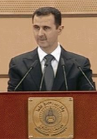 الأسد يصف العرب بالمستعربين ويشبههم بمدخن ينصح بترك التدخين وفي فمه سيجارة