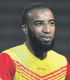 النصر يواصل صفقاته بالجزائري الحاج بوقاش .. وأنباء عن صفقة حارس مرمى