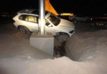 الشاعر خالد المريخي ينجو من حادث مروري في محافظة الشنان بمنطقة حائل